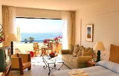 ..St. George Gardens Hotel Suites 4*