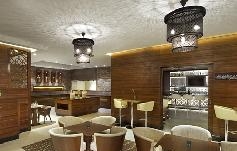 . .Hilton Garden Inn Dubai Muraqabat 4*+