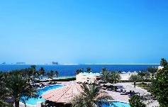 .   . Bin Majid Beach Resort 4*