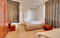 . . Britannia Hotel 3*