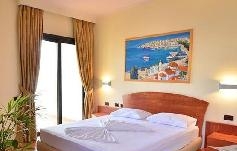 . . Hotel Saranda International 4*