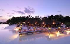 .   . Kurumba Maldives 5*