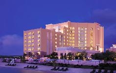 .  . Traders Hotel Abu Dhabi 4*