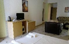 . . Hotel ALER Saranda 3*