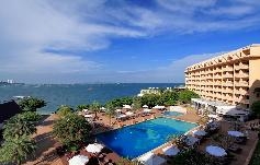 . . Dusit Thani Pattaya 5*