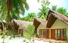 .   . Adaaran Select Hudhuranfushi 4*