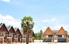 -. .  Maalu Maalu Resort & Spa 5*